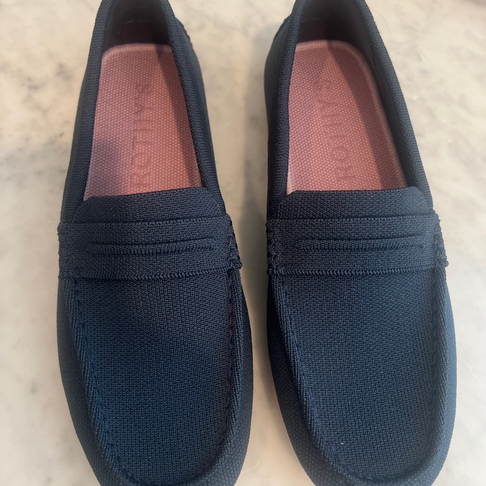 Rothy’s The Driving Loafer in Navy Sz 9.5 New - Picture 2 of 10